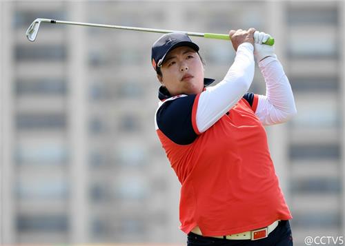 冯珊珊夺高尔夫铜牌 广州籍高尔夫运动员冯珊珊夺得铜牌