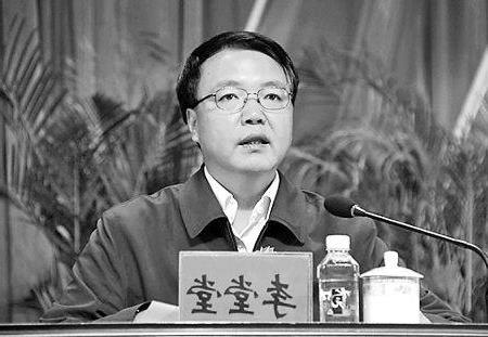 李堂堂被整死 宁夏自治区原副主席李堂堂受贿768万元一审被判无期徒刑