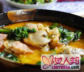 >【河蚌豆腐汤的做法】河蚌豆腐汤的功效_河蚌豆腐汤的适宜人群
