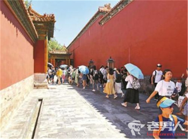 延禧宫成故宫热门 单霁翔：它是北京地区最古老的烂尾楼