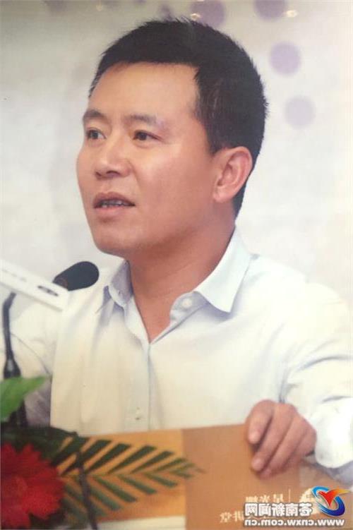 王均瑶王均金王均豪 做久做大“百年老店”——访均瑶集团总裁王均豪