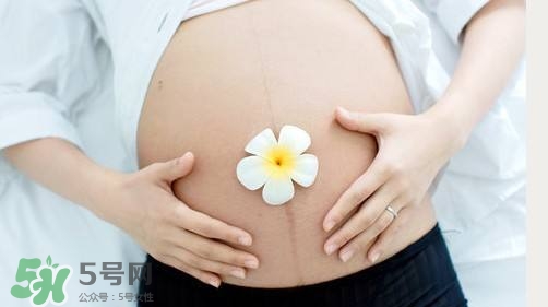 妊娠纹几个月开始出现？妊娠纹能消除掉吗？