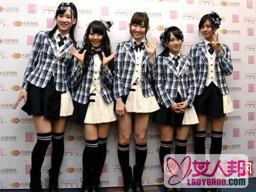 AKB48成员膝盖脱臼 天天超短裙膝盖脆弱不奇怪 akb48下海成员都有谁