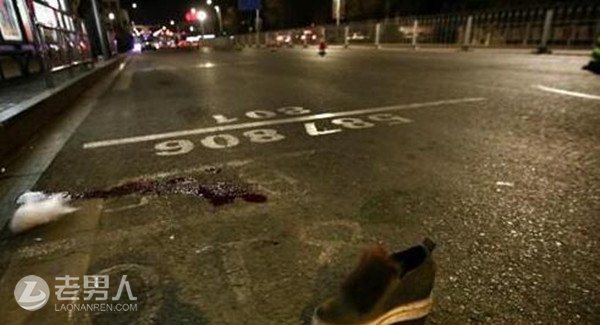 >宝马女司机撞公交站人群已致2死 证实血液无酒精
