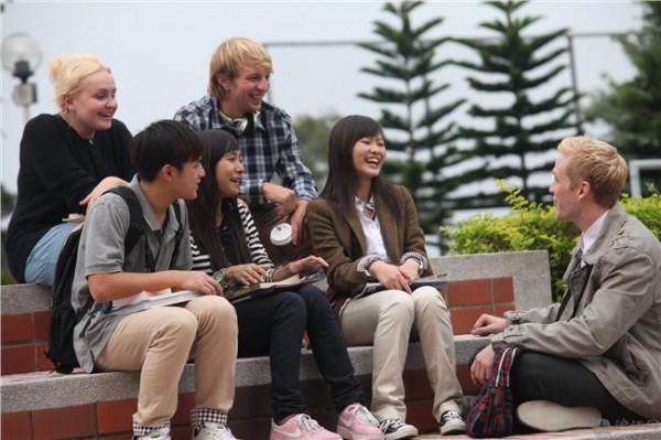 韩松清华大学 日本大学注重来华招生 中国学生占日留学生总数近半