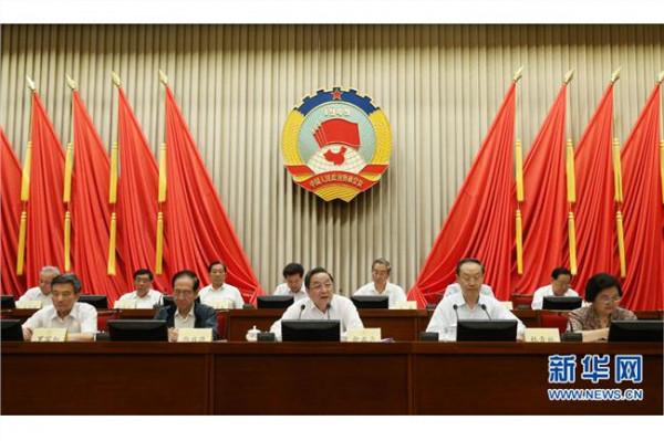 >王亚军上海 区长王亚军在政协桥西区第八届委员会第一次会议上的讲话