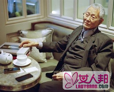 >摄影界“一代宗师”何藩去世 享年84岁 50年前就曾演过唐僧