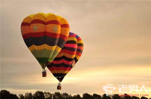 坐热气球被吹到沙漠 11名乘客全部安全
