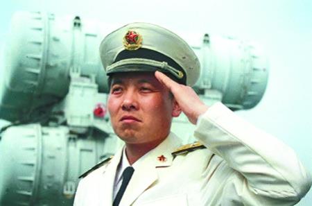 >为什么柏耀平没有成为第一个航母舰长?