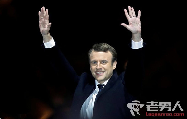 震惊！39岁法国总统马克龙有7个孙子妻子64岁