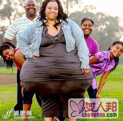 美国女子重达190公斤 拥有世界最长臀围
