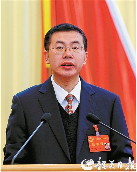 鄭振濤艾學峰內斗 鄭振濤當選廣東韶關市人大主任 艾學峰當選市長