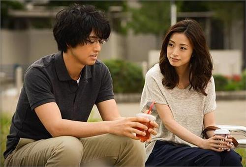 上户彩的演技 《昼颜》将拍电影版 上户彩与斋藤工续演三年后