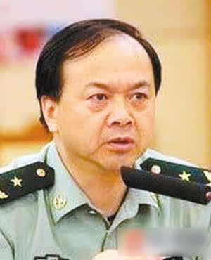 刘铮简历 总后勤部副部长刘铮中将全国人大代表被免