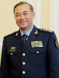 【马晓天年轻时照片】副总参谋长上将马晓天年轻时指挥24师飞行时的照片