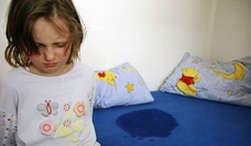 儿童遗尿症早期有什么表现症状
