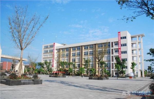 马晓晴职业学院 重庆高职单招本月27日报名 重庆公共运输职业学院面向全市单招1225人