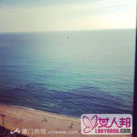 韩国组合b1a4海边游玩 baro在推特上传的海边照