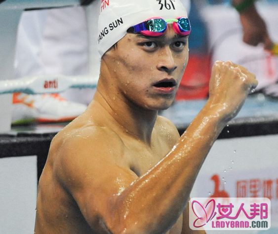 全国游泳冠军赛孙杨夺冠 400米自3分42秒16今年目前世界第一