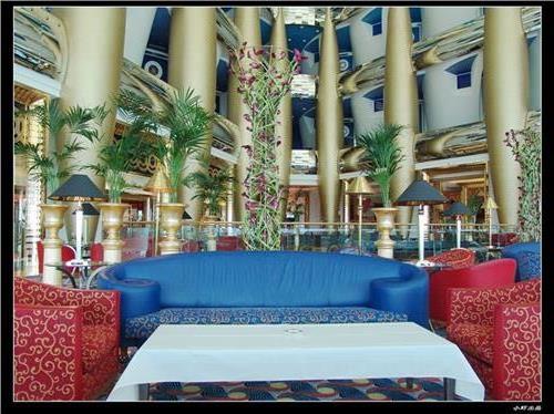 >比尔盖茨都嫌贵的全球唯一最奢华七星级酒店
