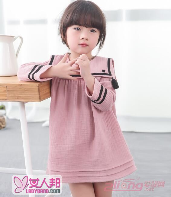 韩国女童春季服装让你的宝宝成为万人迷