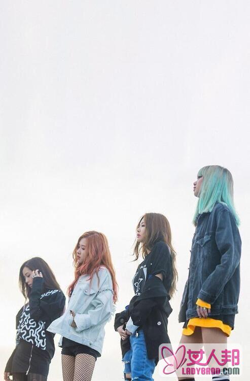 女团Black Pink强势回归 新专辑席卷韩国内外榜单