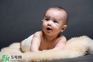 2月龄宝宝发育指标 2月龄宝宝发育标准