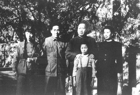 张文秋与毛 毛泽东亲家张文秋与她鲜为人知的六段婚姻