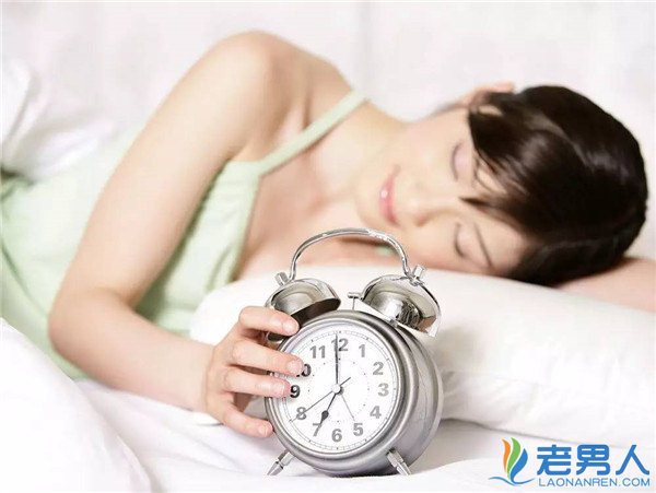 >精液竟能治疗失眠？ 揭秘精液对于女性健康的10个好处