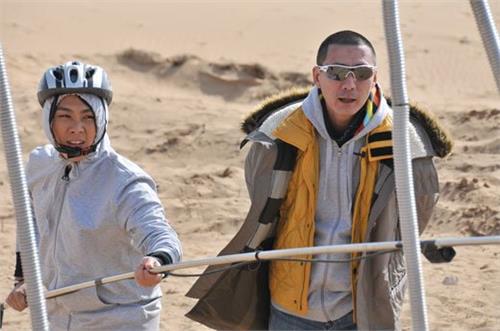 《纵横四海》沙漠拍摄 张子健王仁甫完美搭档