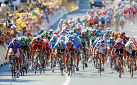 >环法自行车赛最高时速多少 平均时速又是多少