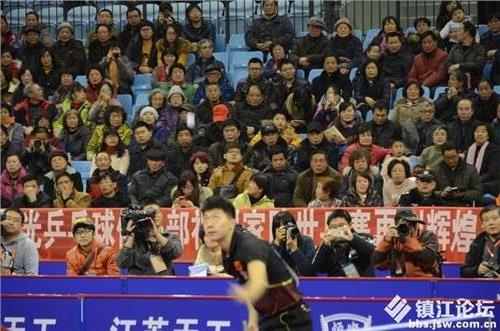 >“2015中国镇江 直通世界乒乓球锦标赛”开幕