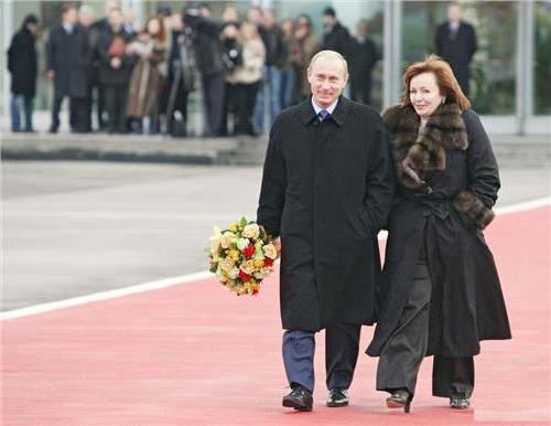俄总统普京情人图片 普京离婚为了她