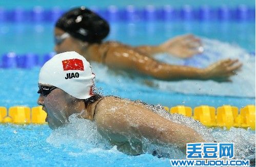中国女子游泳队蝶泳运动员:焦刘洋个人资料介绍及焦刘洋照片(7)