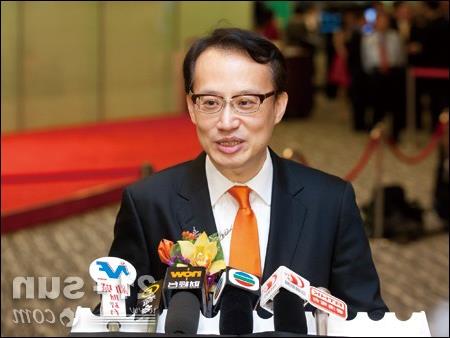 >英达总裁施伟斌接受TVB采访:热再生技术发展空间巨大