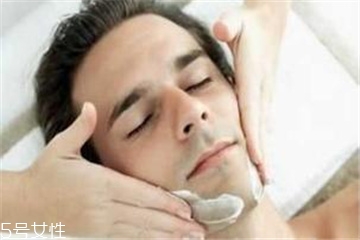 男人用什么护肤品好 男人肌肤补水的3大误区