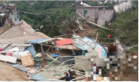 >广西北流一地方遭龙卷风袭击 当地多处房屋受损