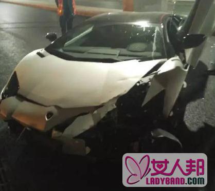 李易峰超跑车祸撞桥墩 被疑凌晨飙车