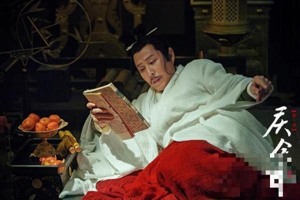 陈道明上演“皇帝瘫”，《庆余年》会让人失望吗？