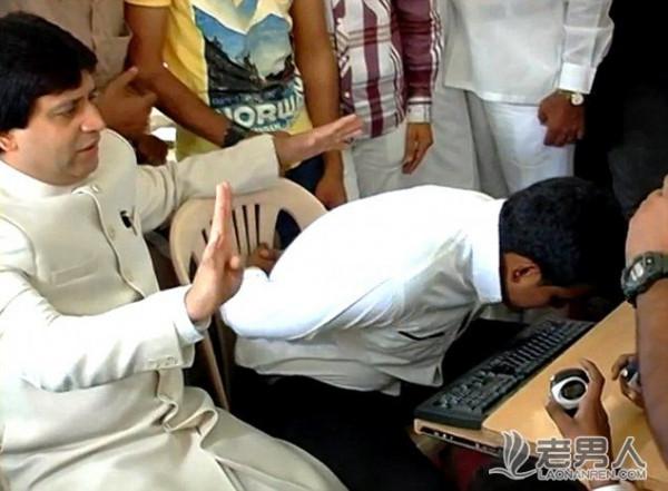 鼻子也能打字？且看印度男子如何用鼻子打字破世界纪录