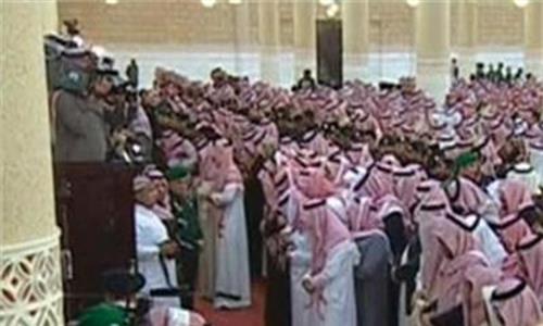阿卜杜拉年轻时照片 沙特国王阿卜杜拉奉劝媒体:别老登妇女照片