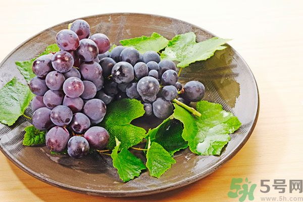 >胆结石能吃葡萄吗？胆结石患者吃葡萄好不好？