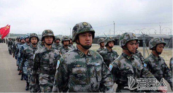 中国空军7型飞机参加和平使命联合反恐军事演习