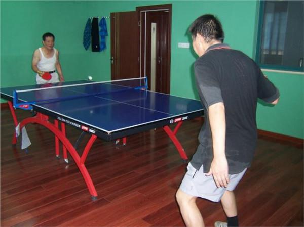 >金杨七街坊 浦东新区金杨街道文化活动中心举办社区第十届乒乓球比赛