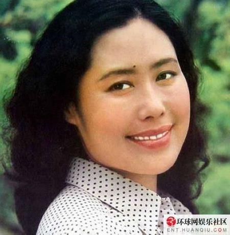 >大陆经典1983【许茂和他的女儿们】贾六 田华 王馥荔 斯琴高娃