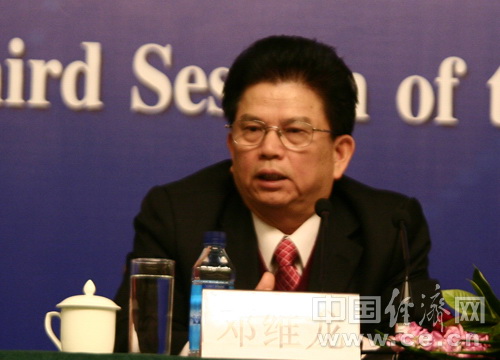 邓维龙现状 邓维龙现在是什么职位 升职升任广东省人大常委会副主任