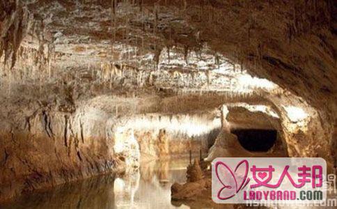 奇迹!17万年前的神秘建筑被发现 该洞穴可能被封闭了数万年