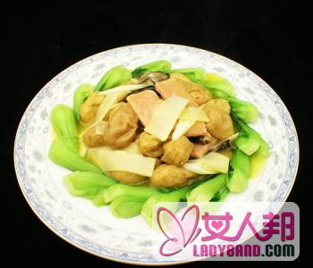 >【油豆腐炒小白菜】油豆腐炒小白菜的营养价值_油豆腐炒小白菜的食材挑选