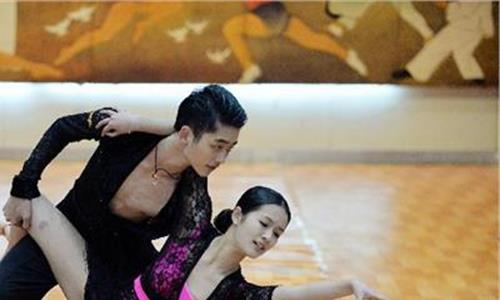 >体育舞蹈培训班 2018年广西将举办多项体育舞蹈主题赛事活动