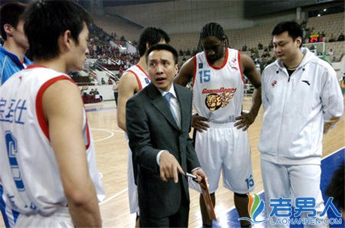 CBA深圳队全体球员及教练组成员完整名单资料